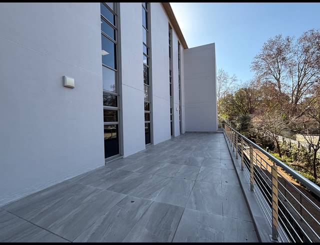 825M² OFFICE TO LET IN MELROSE ESTATE